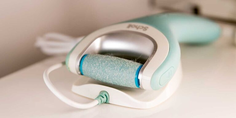 Râpe électrique pour pieds Scholl